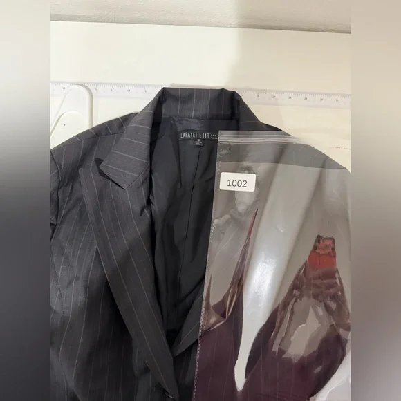 Lafayette 148 Women's Charcoal Pinstripe 100% Wool Blazer and Pants Set size 16 - Picture 7 of 10